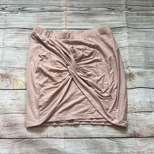 Blush skirt tobi